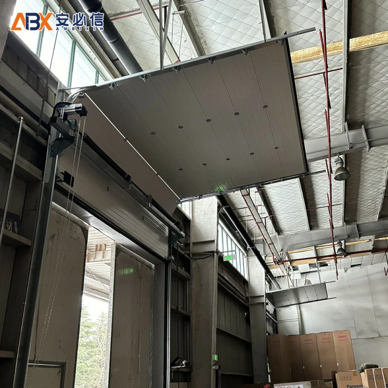赣州市铝合金滑升门